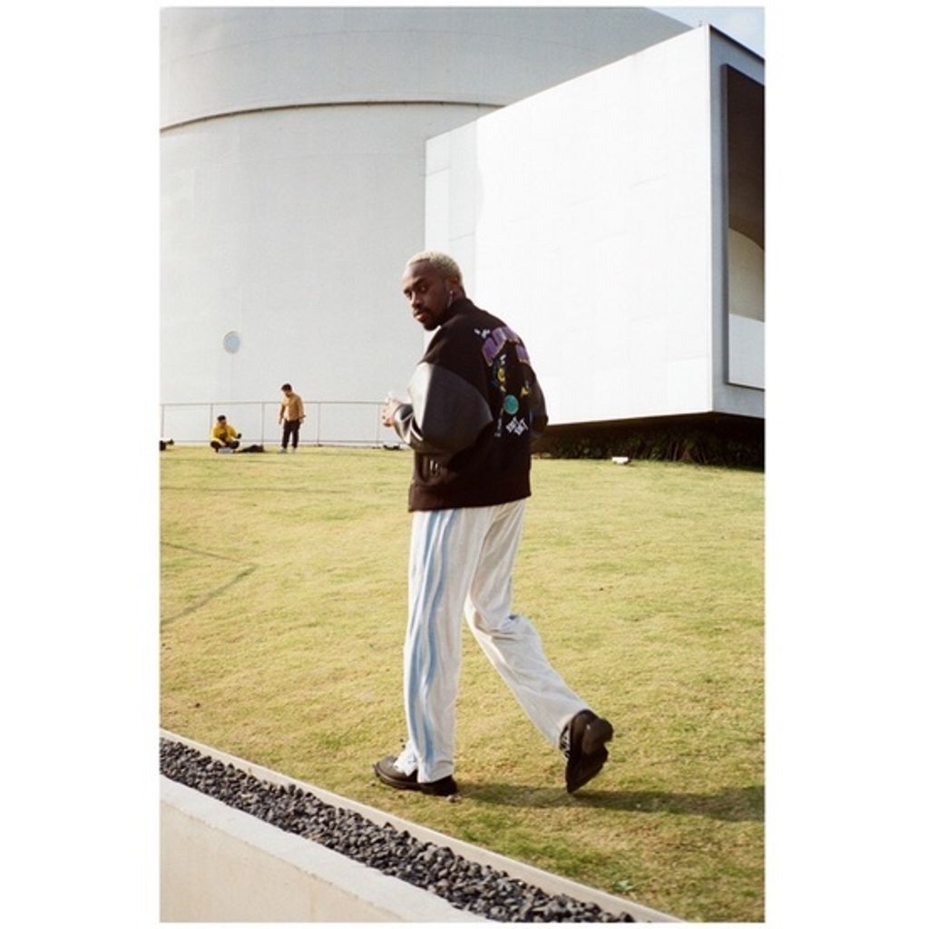 tw-11134201-7qukx-les3fr6drgw7ac