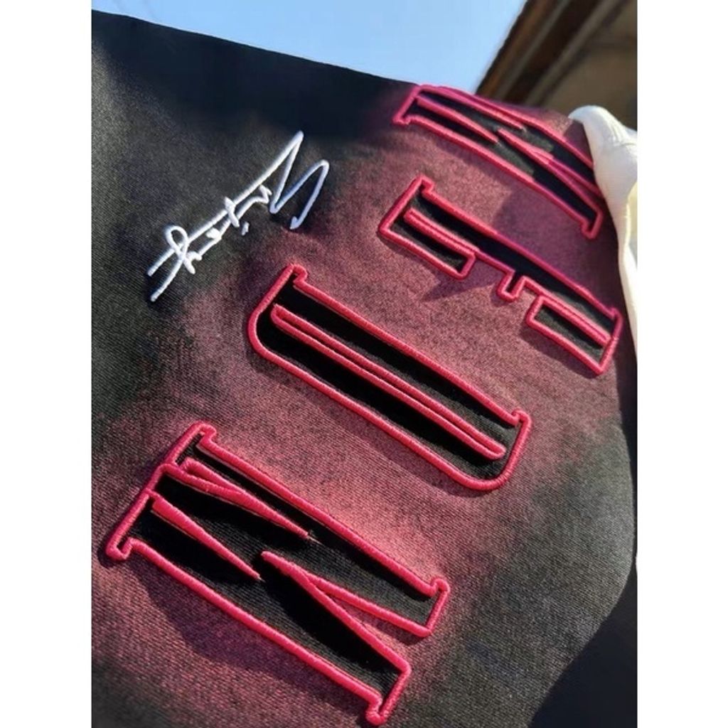 tw-11134201-23030-avqrju540rov97