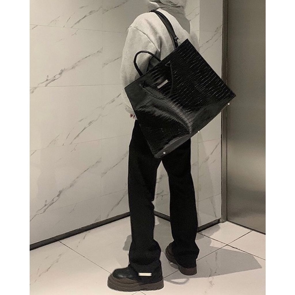 493f701d8cb3965fa0c8f5c16a7b140d