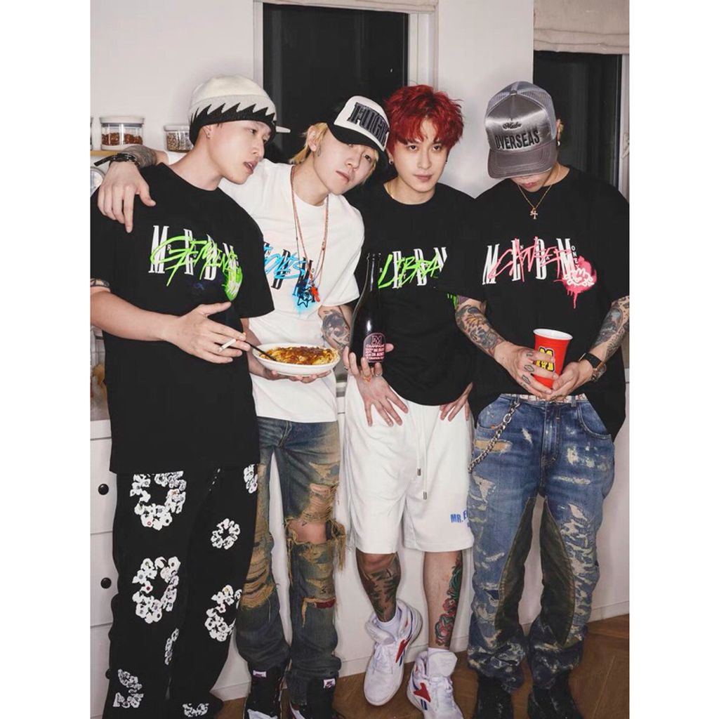 tw-11134207-7qul0-lg3wcys4yb6y00