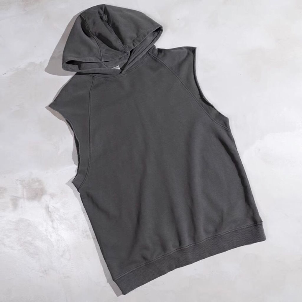 tw-11134207-7qukz-lg2j035xtauiae