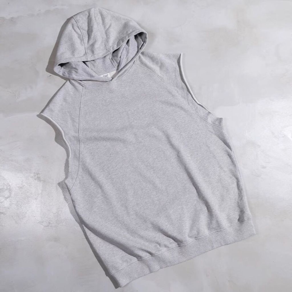 tw-11134207-7qukz-lg2j05xjsxt659