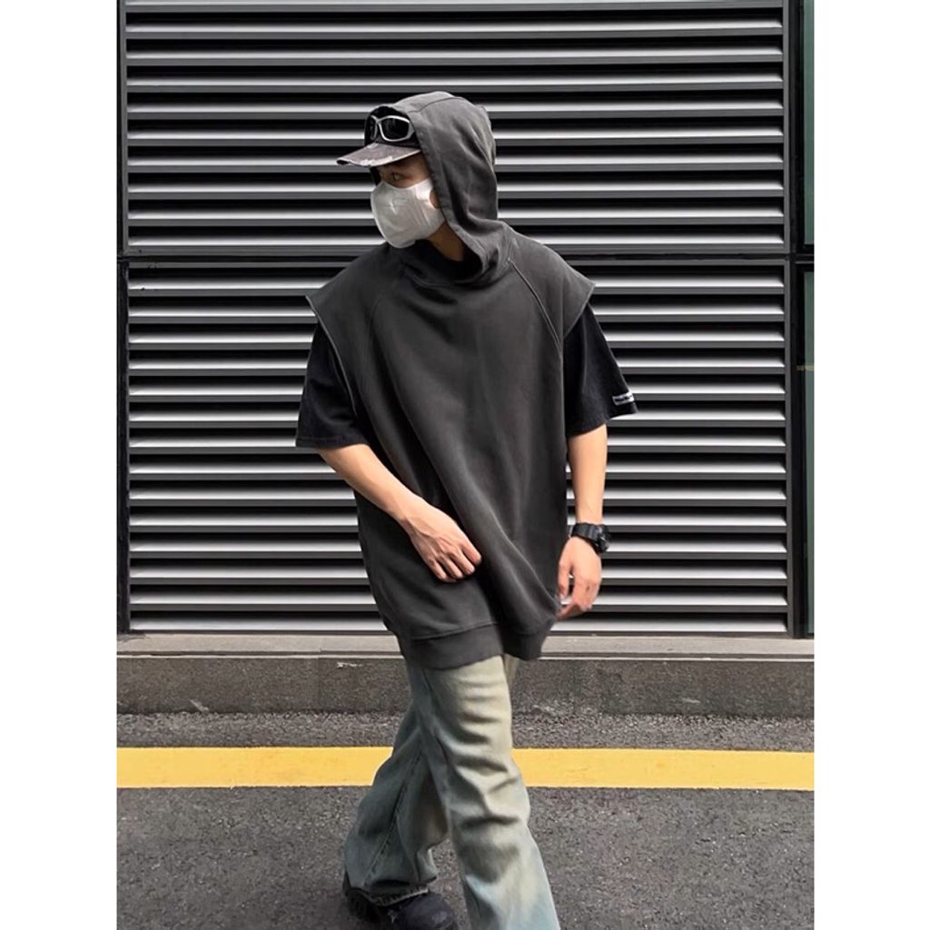 tw-11134207-7qul0-lg2iu9dmvzu22f