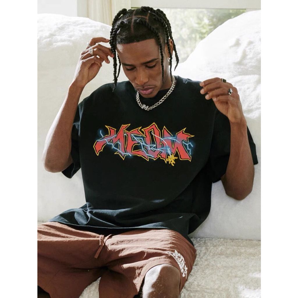 tw-11134207-7qukz-lg3x0mfynda9c9