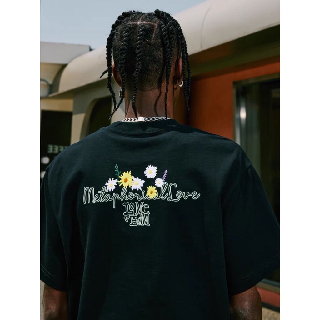 tw-11134207-7qul4-lhsq66d62uvie2