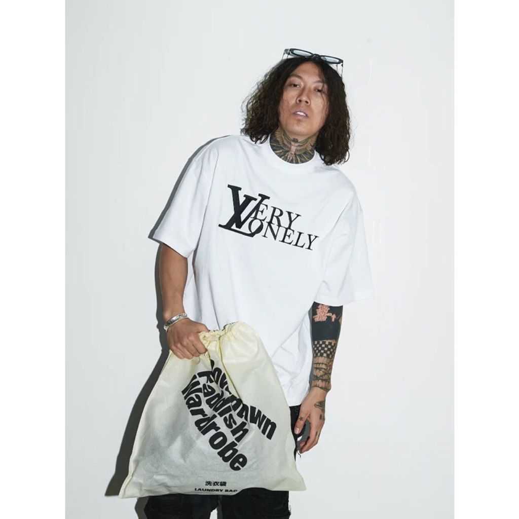 tw-11134207-7qukz-liv50xn4rnsyea