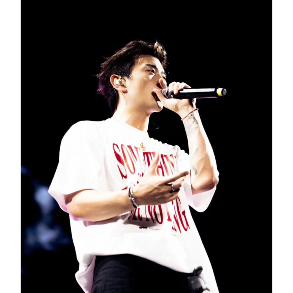 tw-11134207-7qul8-liuiflz00qes20