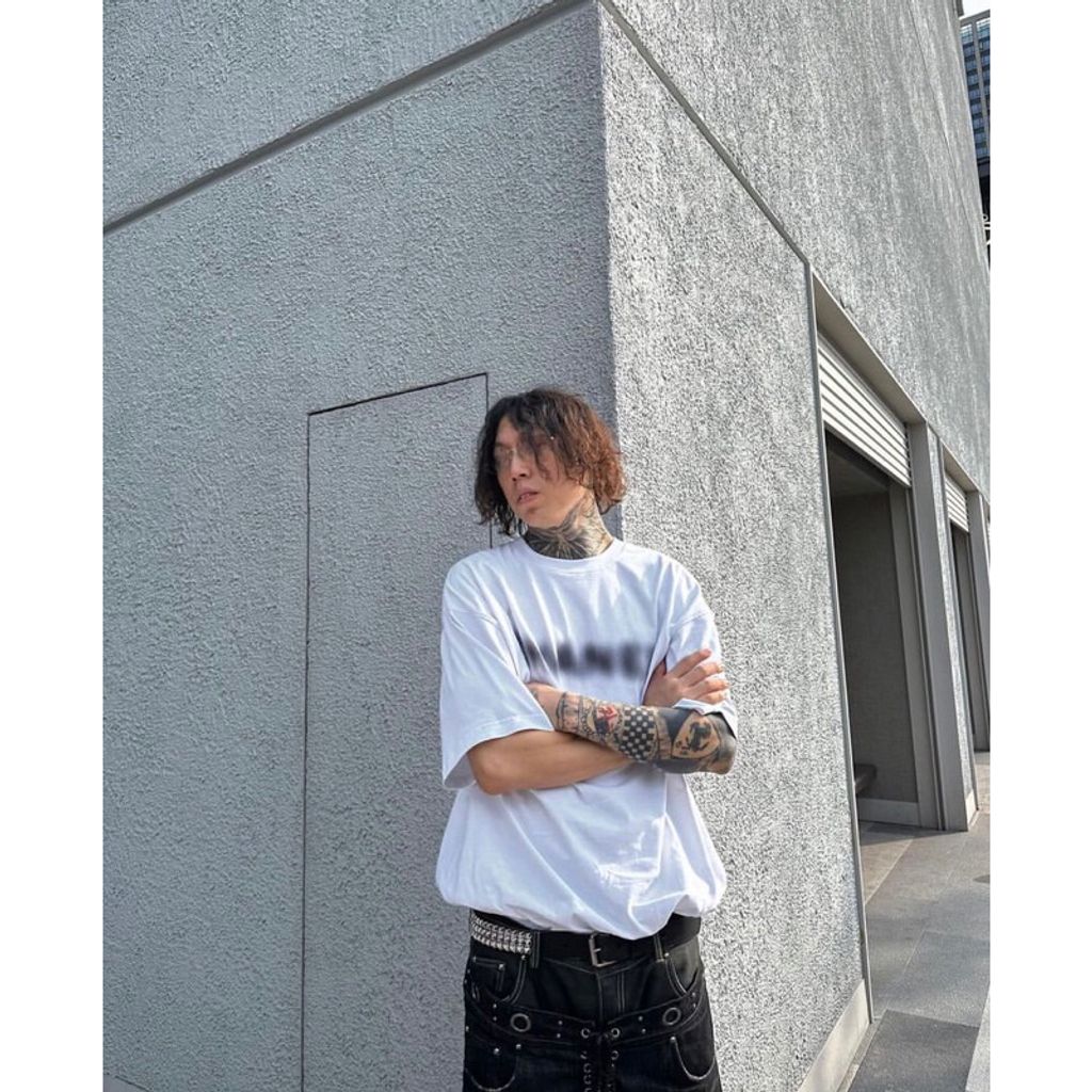 tw-11134207-7qukx-ljuse0qxqthi01