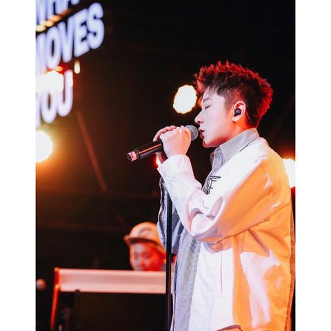 tw-11134207-7qula-lk0jchgj2fyleb