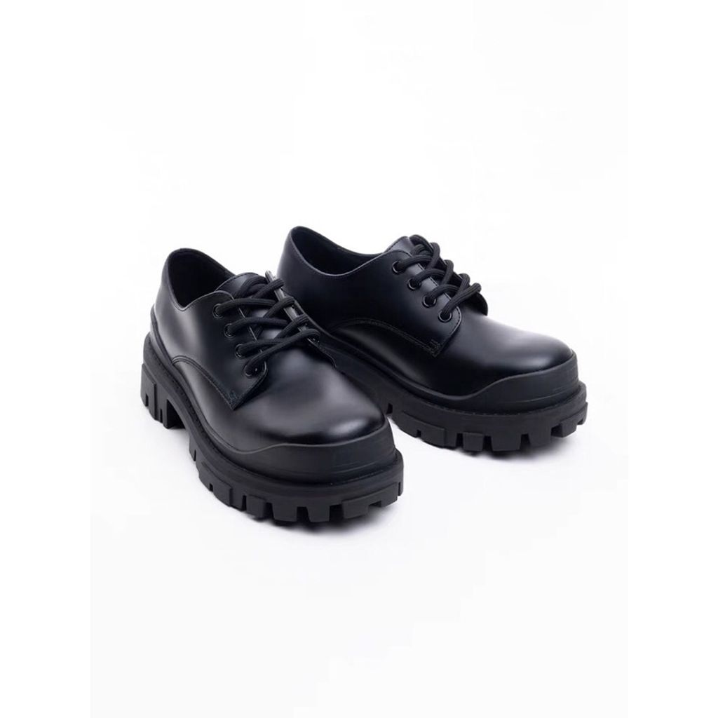 tw-11134207-7r98r-lm7u6che8iop04