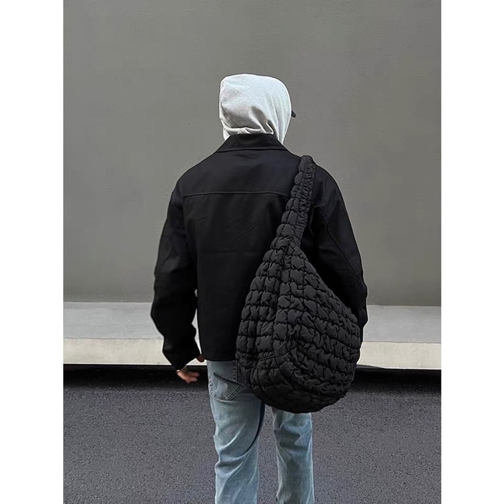 tw-11134207-7r98y-lngpkupirt4p9a