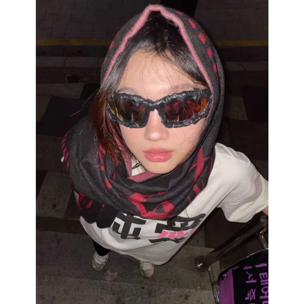 tw-11134207-7r98p-loqvyh6iwozg54