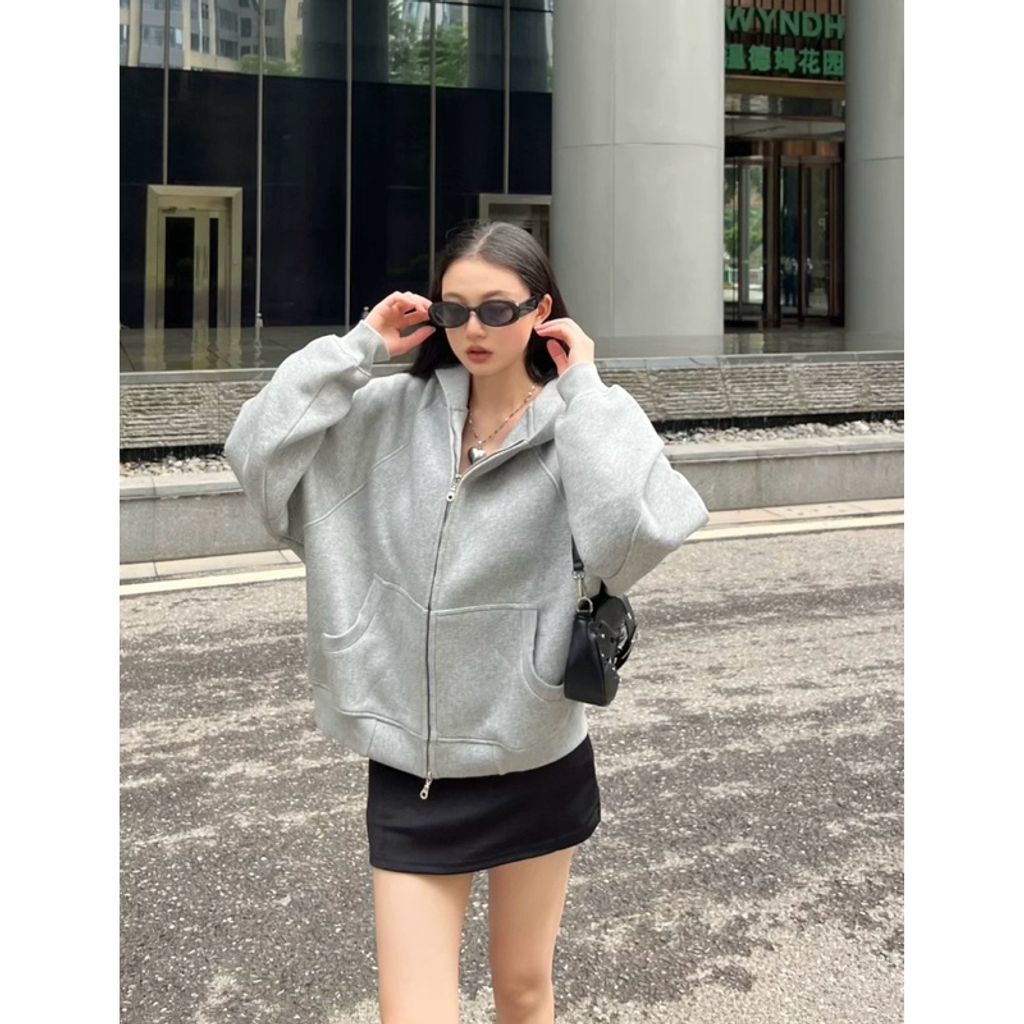 tw-11134207-7rasf-m2fbk4j6xghxc0