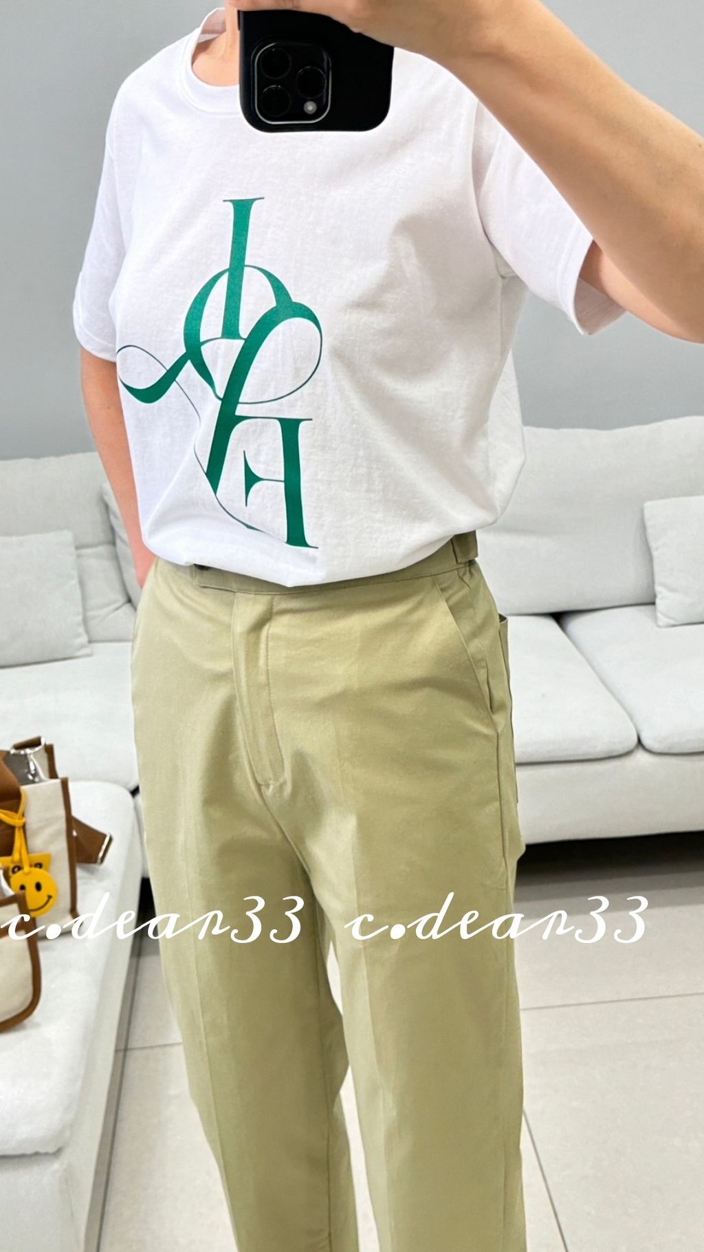 Picsart_23-04-19_07-13-36-546