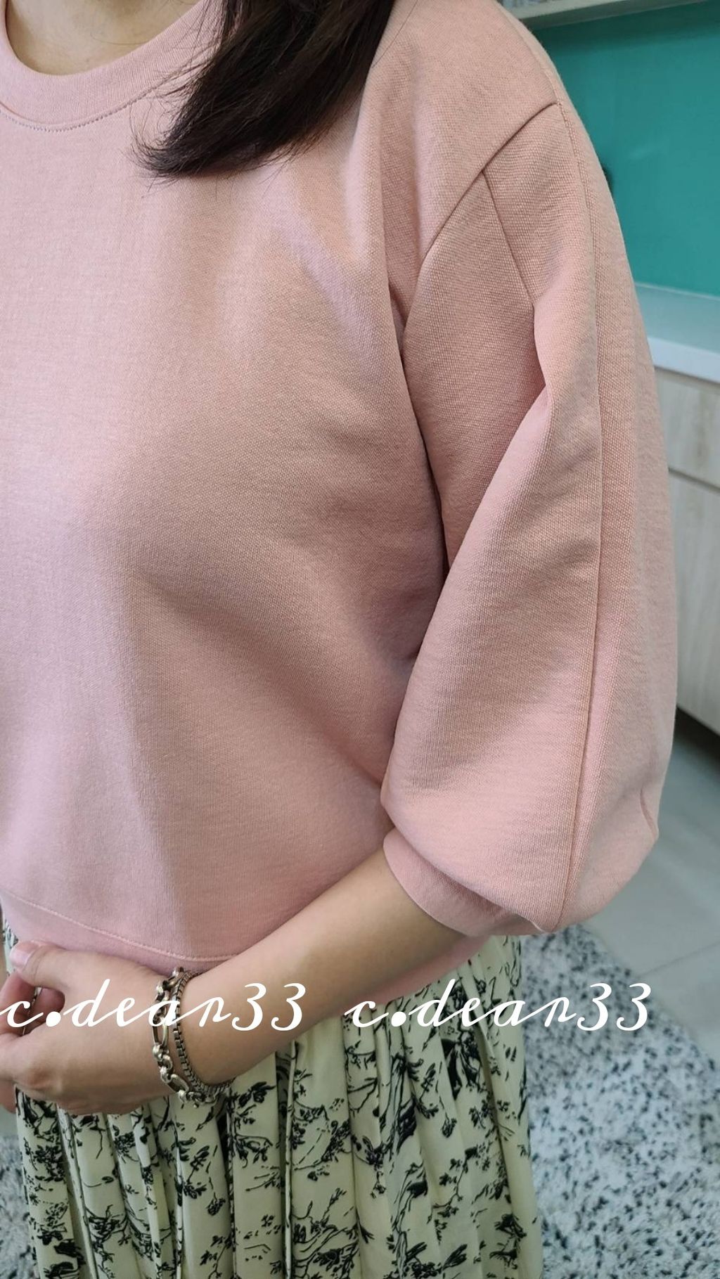 Picsart_23-04-22_02-43-57-679