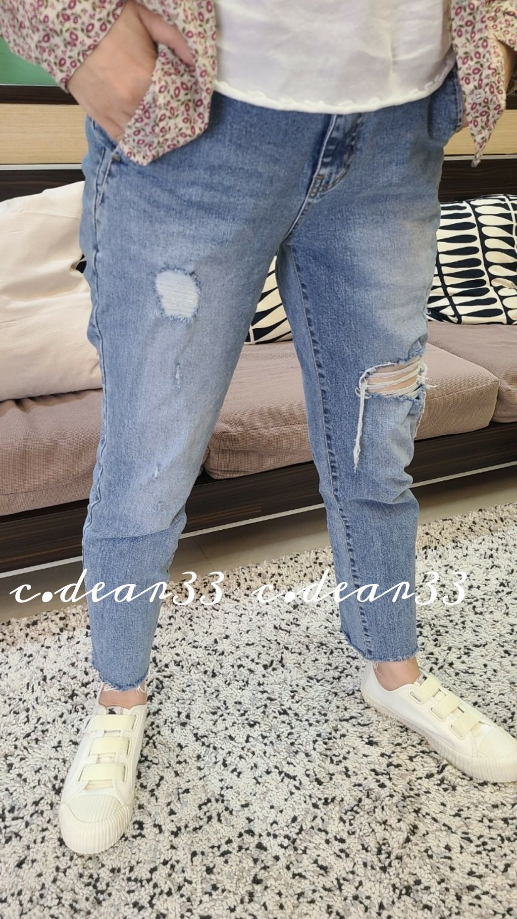 Picsart_23-04-23_17-33-31-523