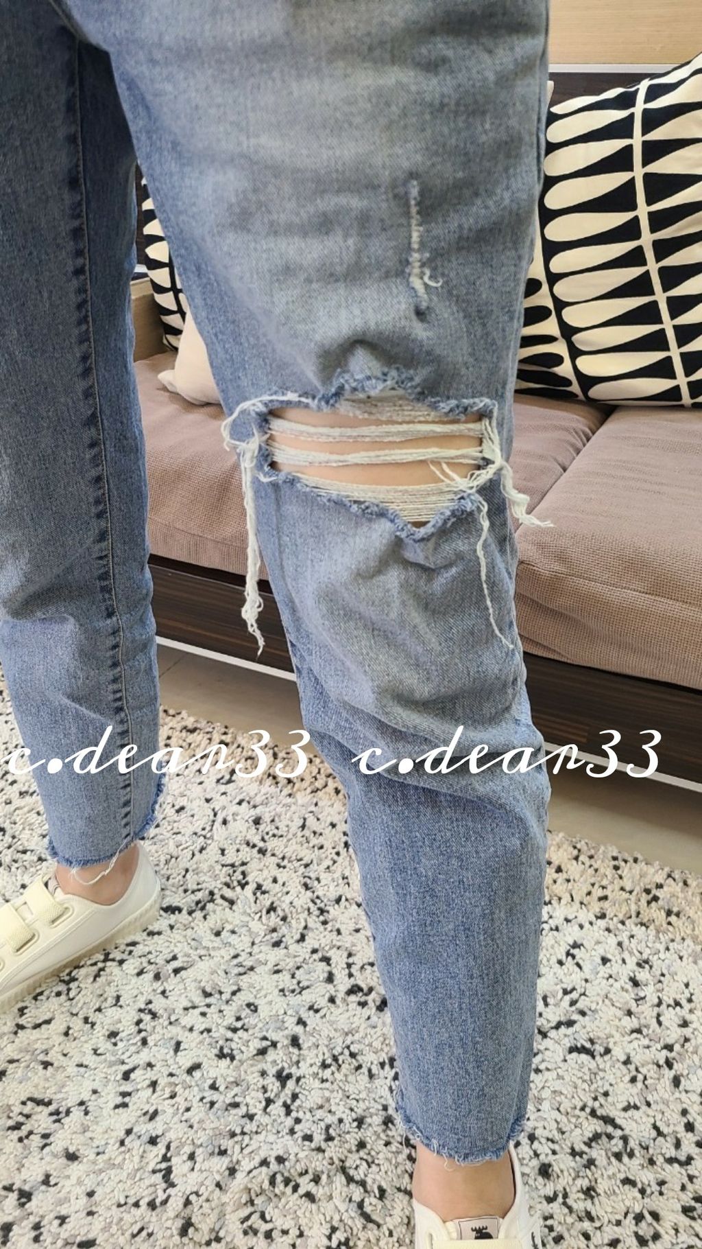 Picsart_23-04-23_17-34-39-091