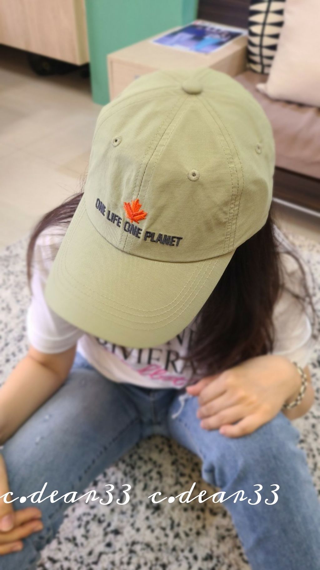 Picsart_23-04-23_21-27-10-557