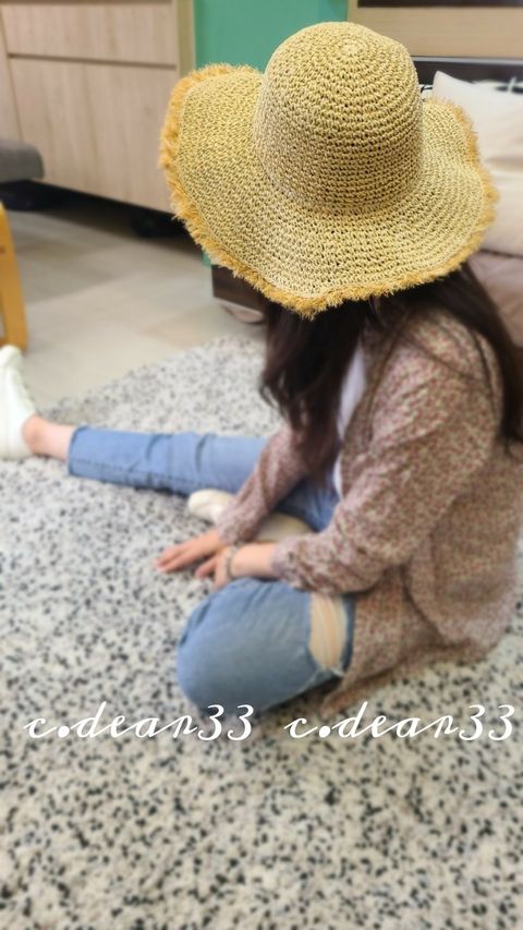 Picsart_23-04-23_21-41-05-230