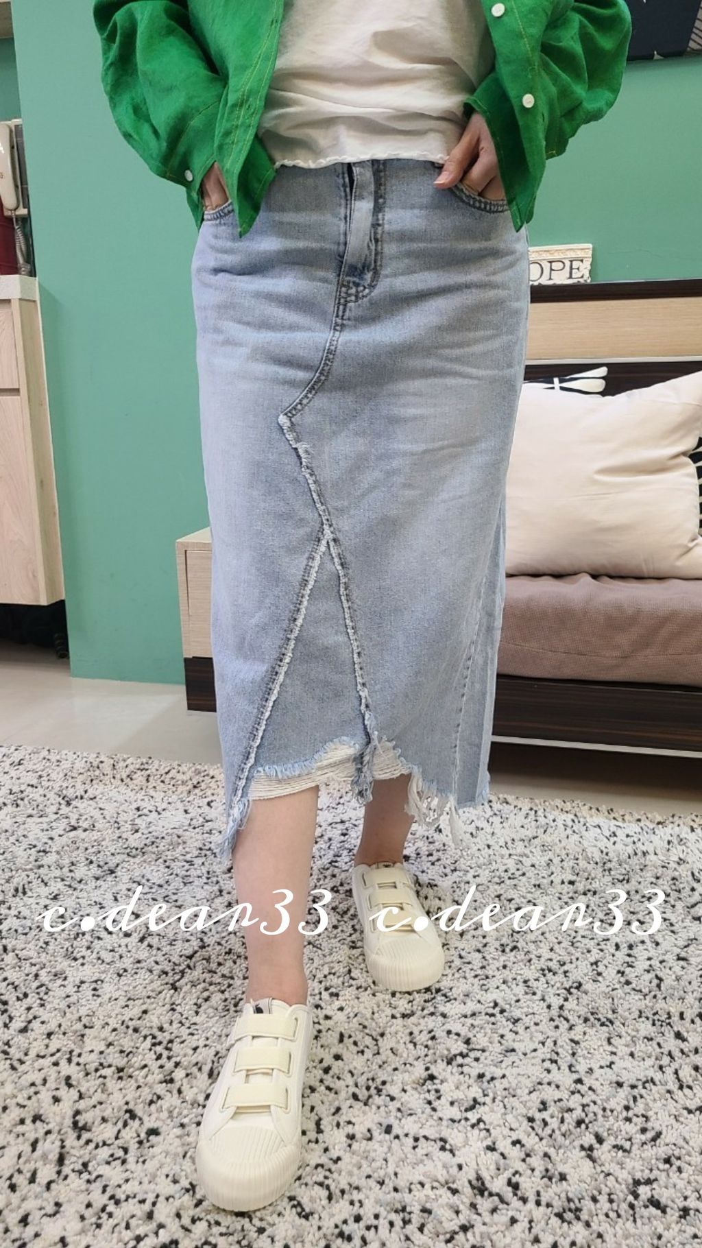 Picsart_23-04-23_22-08-07-528