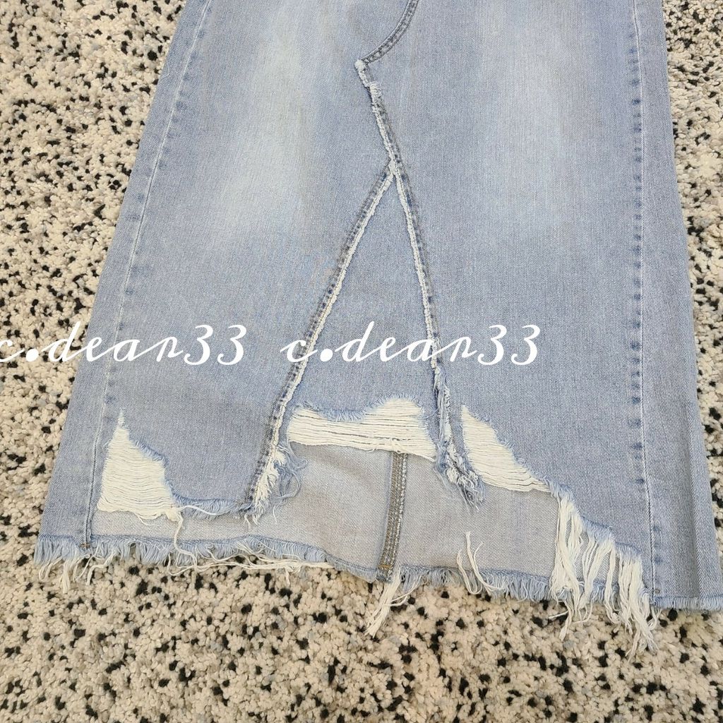 Picsart_23-04-23_22-11-51-506