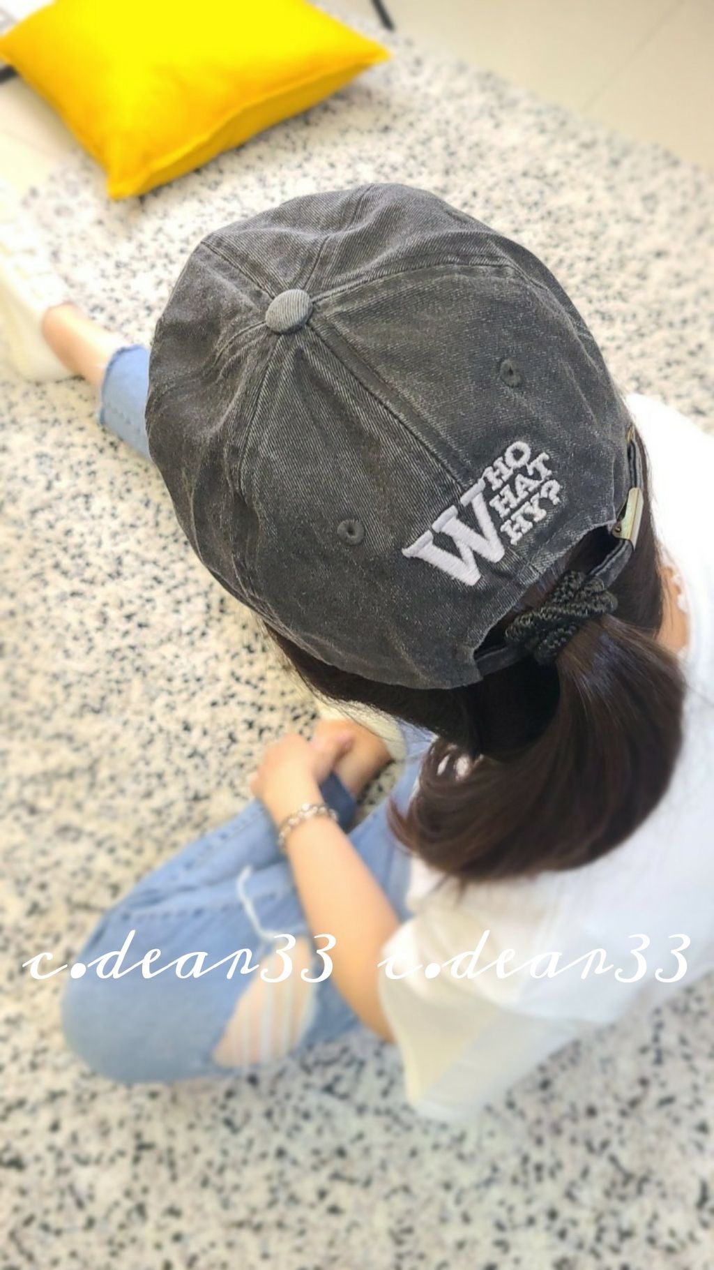 Picsart_23-04-23_22-45-30-191