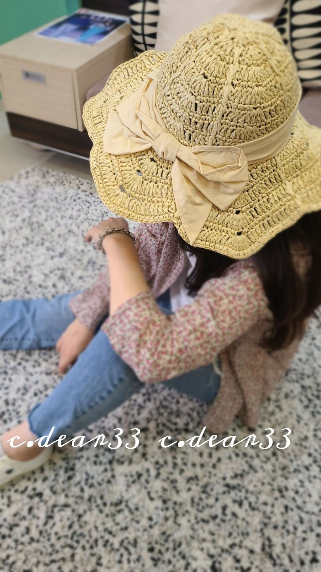 Picsart_23-04-23_23-04-21-624