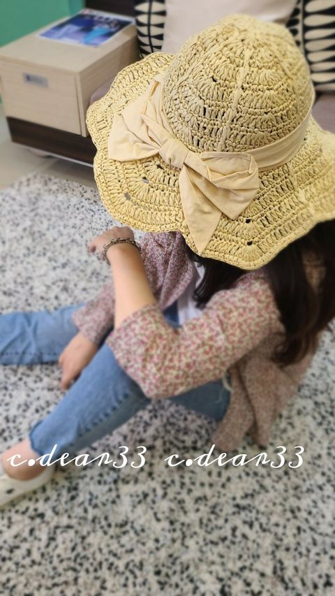 Picsart_23-04-23_23-04-21-624