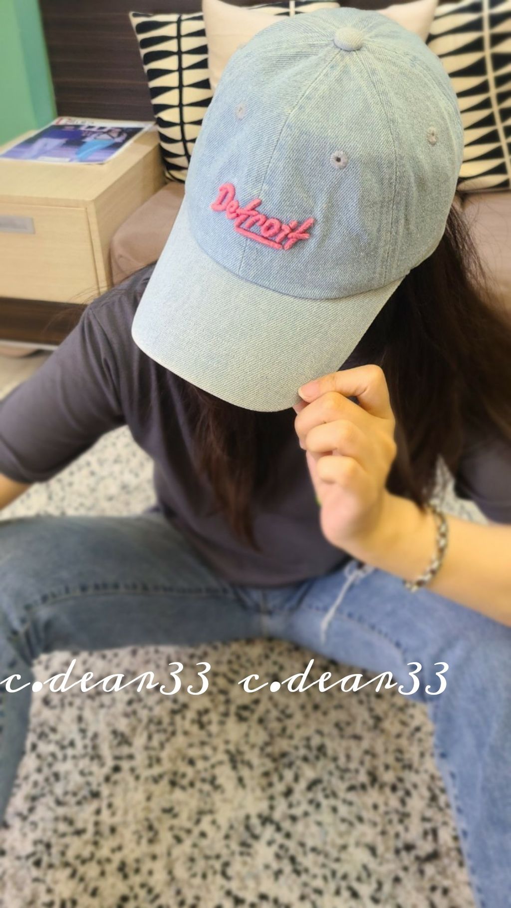 Picsart_23-04-24_10-52-27-552