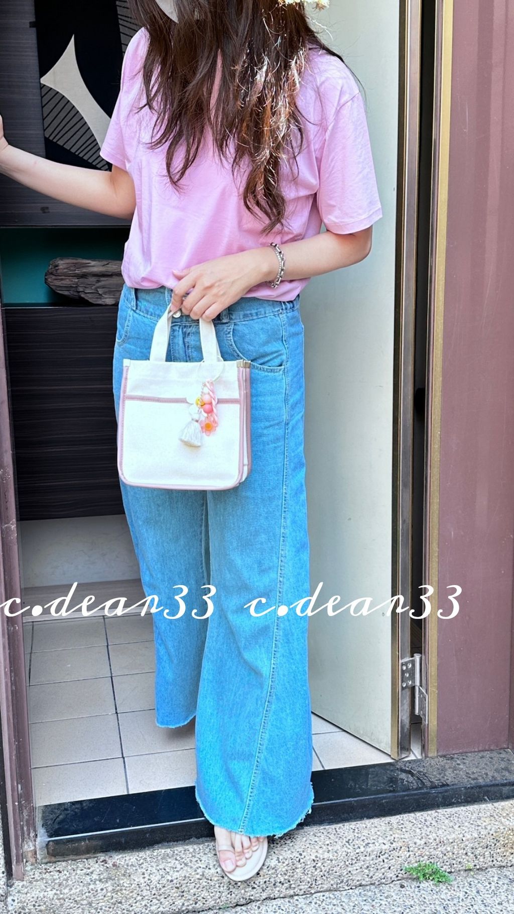 Picsart_23-05-01_01-56-19-123