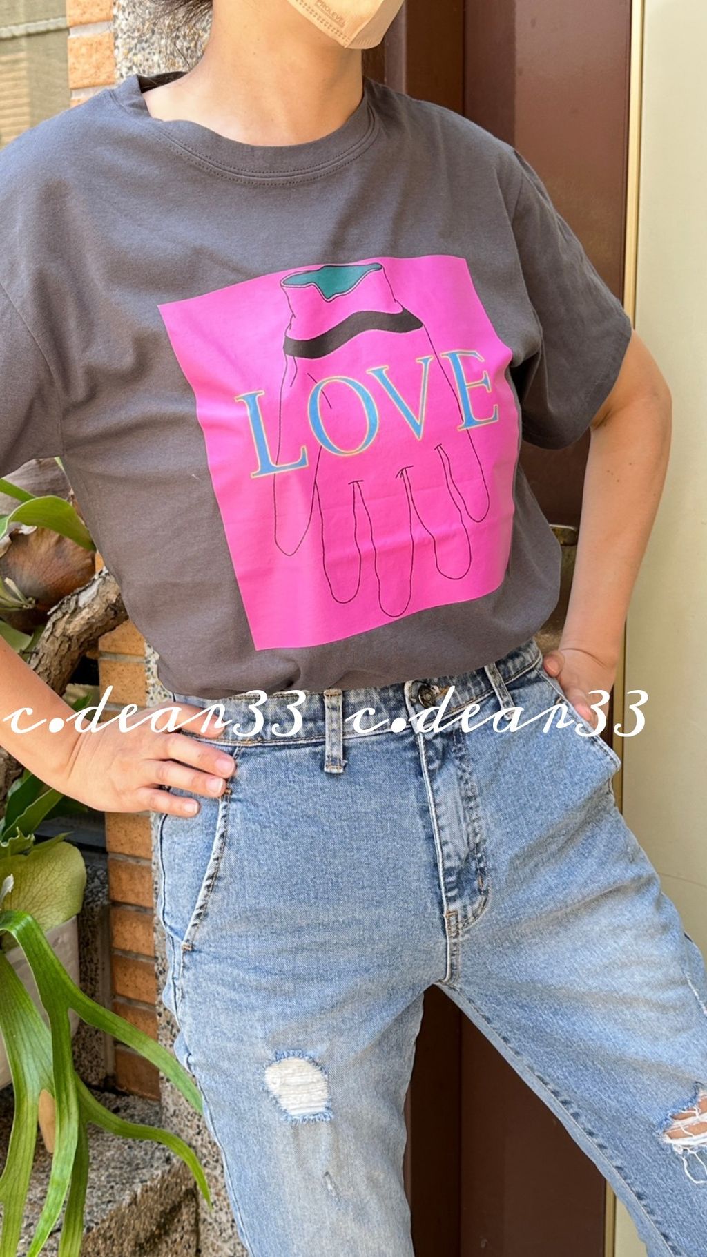 Picsart_23-05-06_01-47-35-302