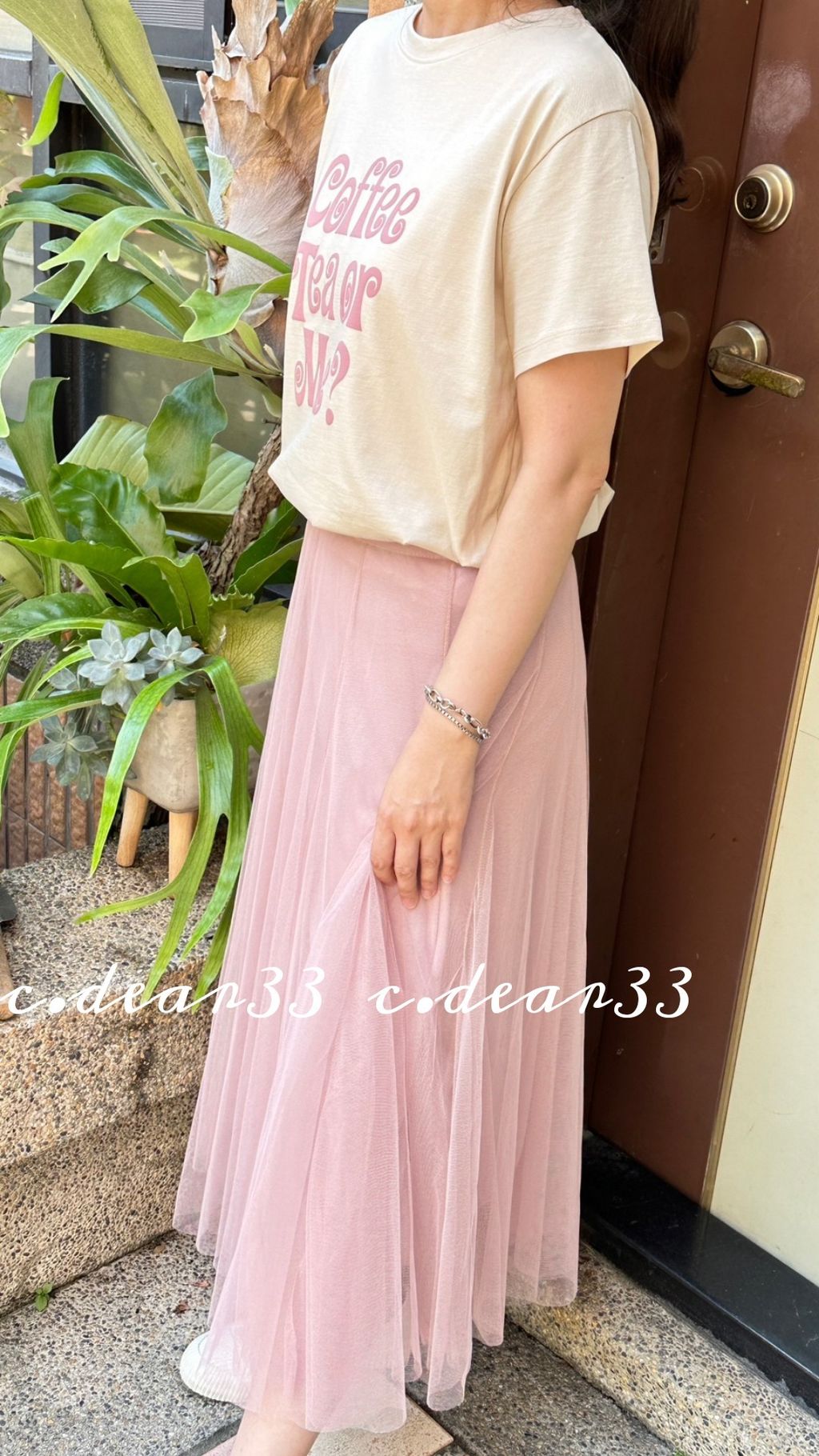 Picsart_23-05-06_02-22-54-562