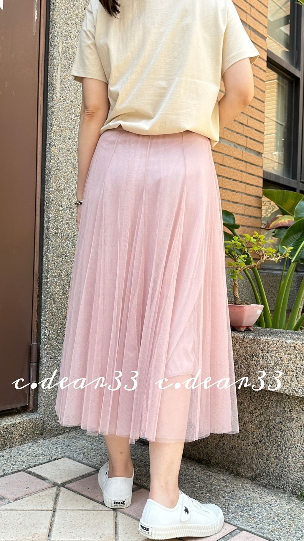 Picsart_23-05-06_02-22-26-970