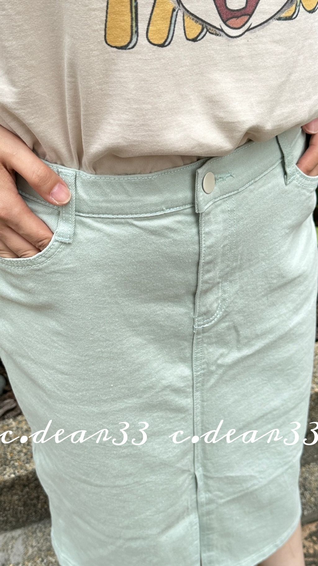 Picsart_23-05-12_19-09-41-321