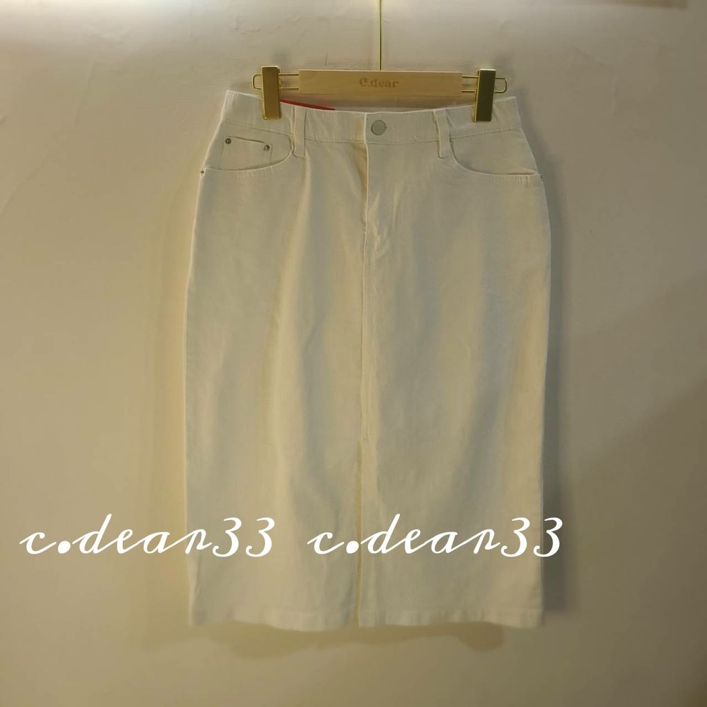 Picsart_23-05-12_15-39-05-858