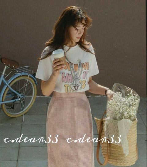 Picsart_23-05-12_22-37-13-528