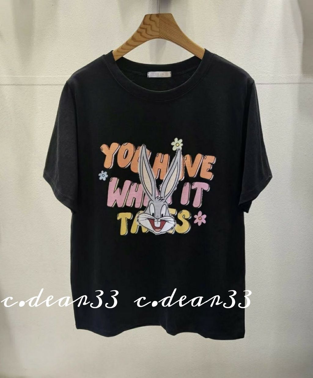 Picsart_23-05-12_22-35-44-730