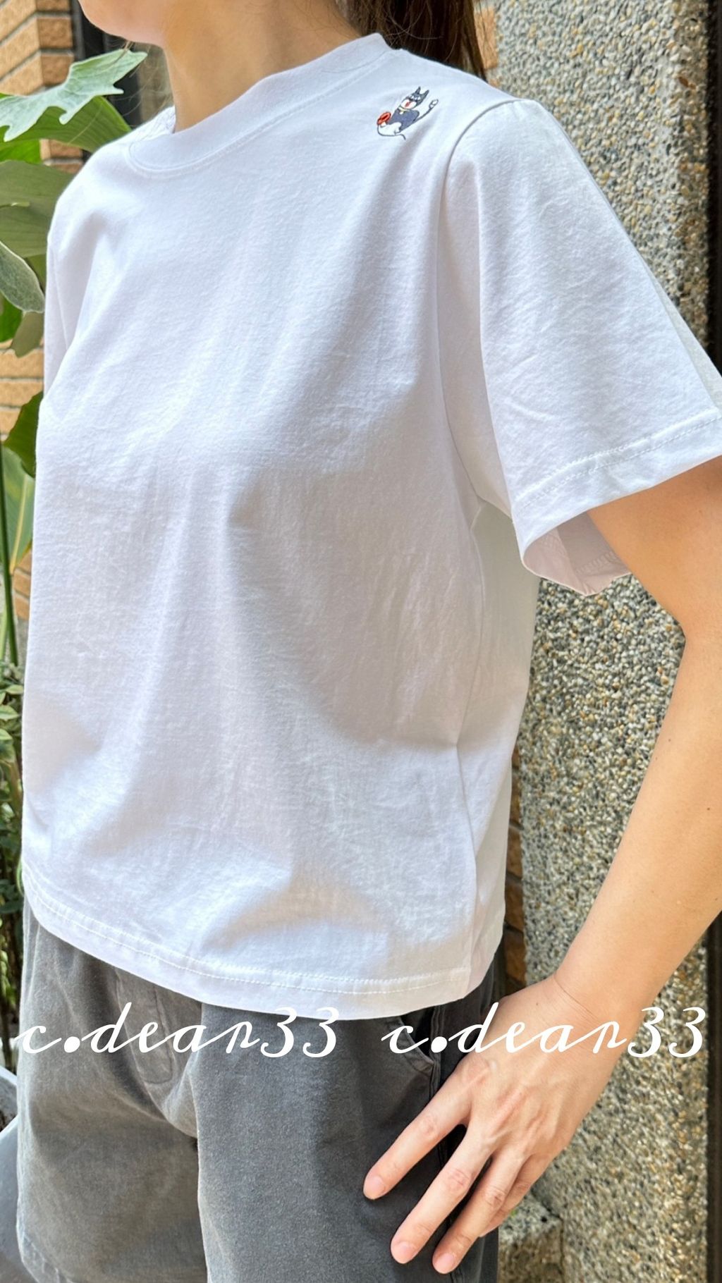 Picsart_23-05-18_02-03-41-757