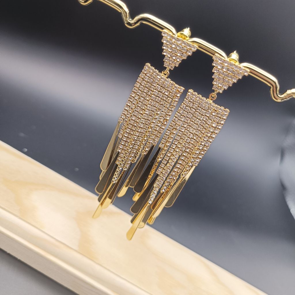 bdbb0ed1-5844-468d-acb4-7ea611fcf9ab6872522487635260718