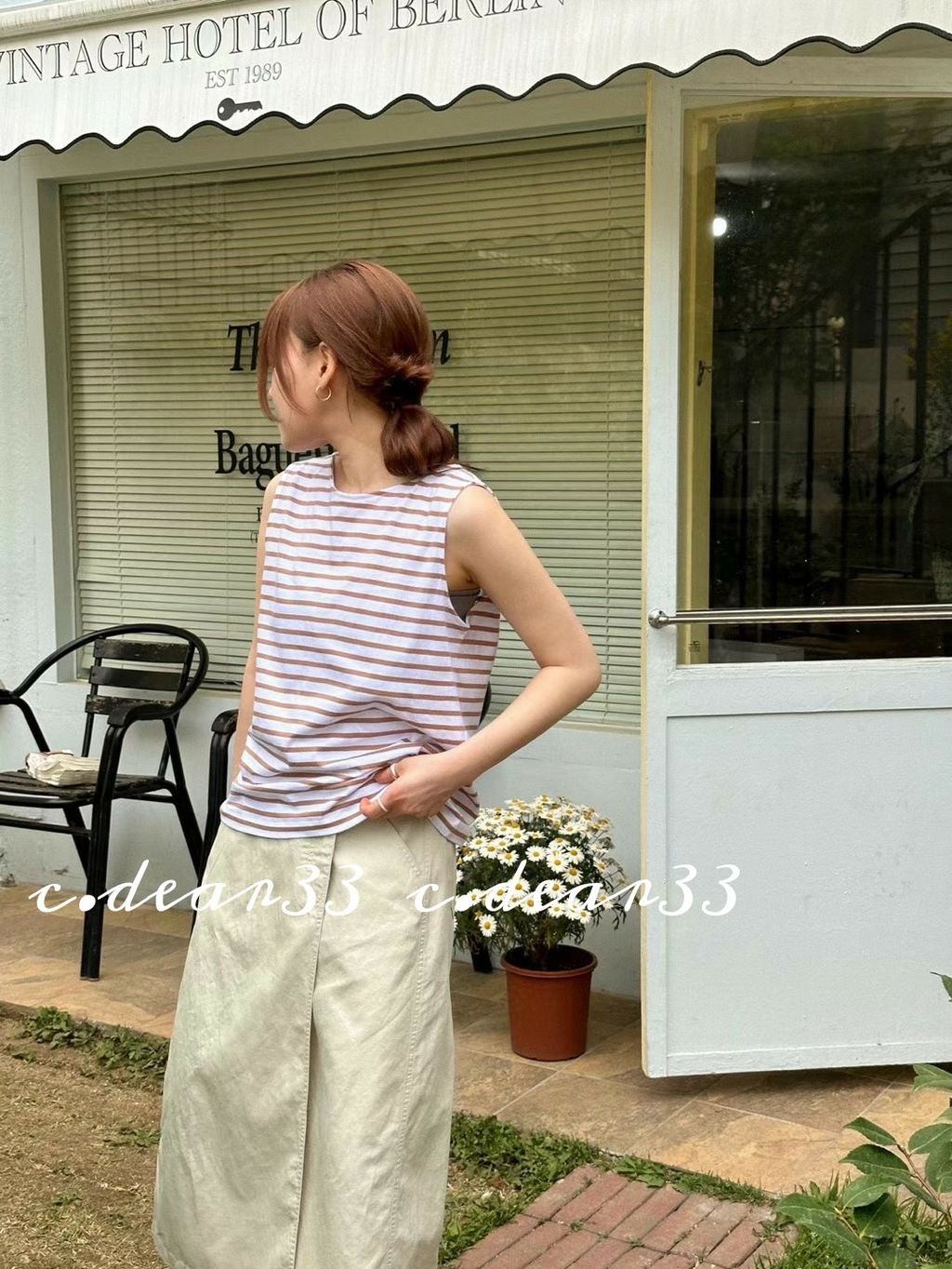 Picsart_23-05-30_23-14-42-352