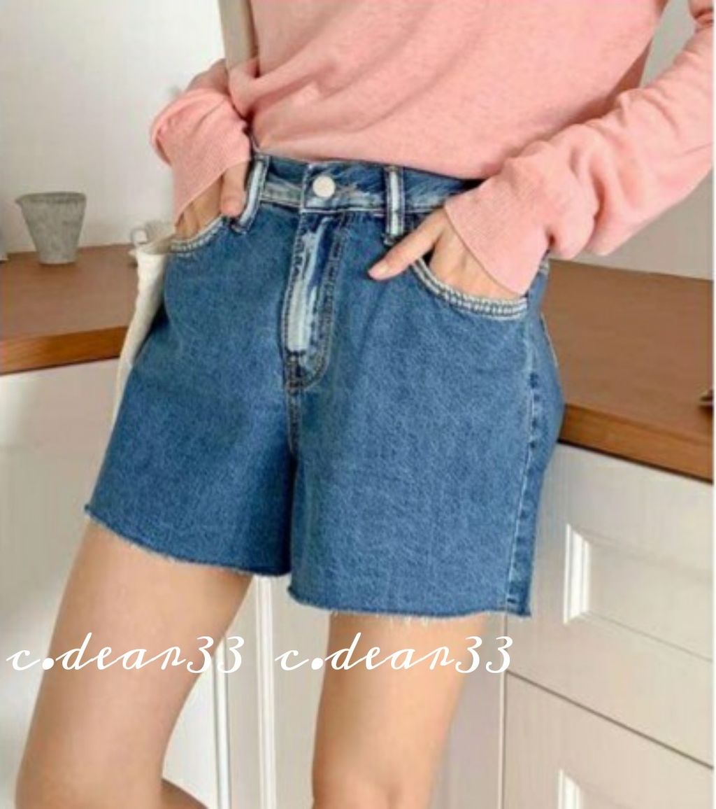 Picsart_23-05-31_01-39-46-810