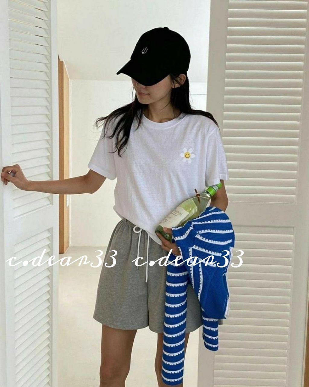 Picsart_23-06-07_22-22-00-232