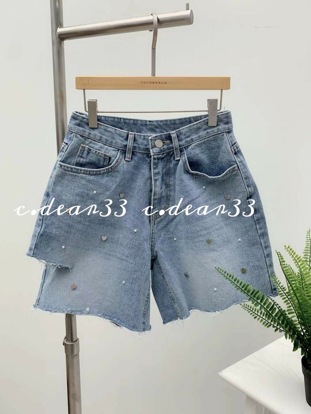 Picsart_23-06-15_23-54-16-210