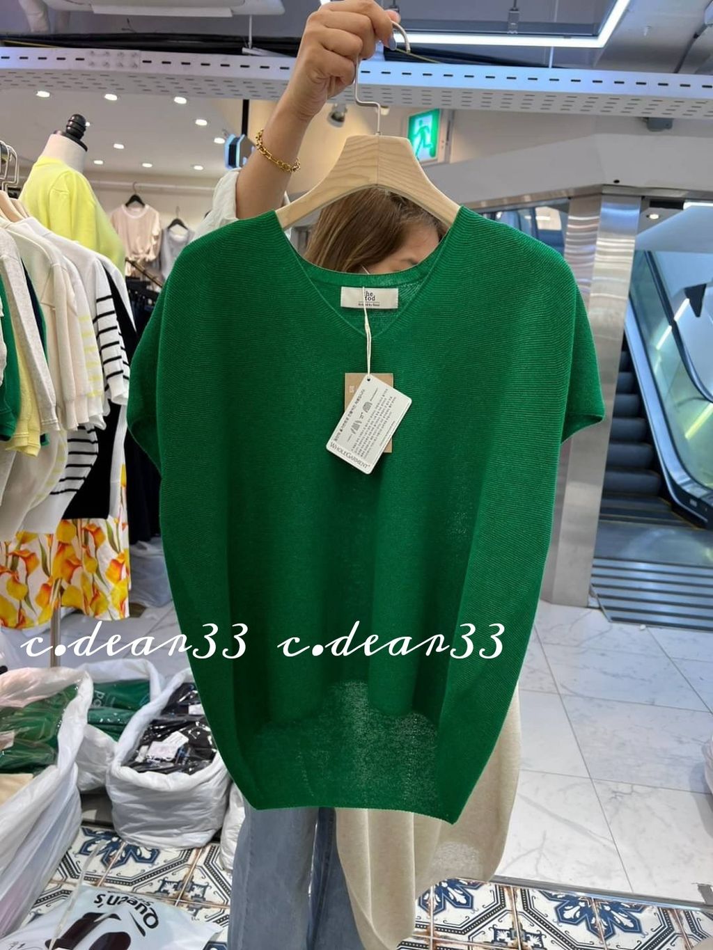 Picsart_23-06-28_08-50-11-536