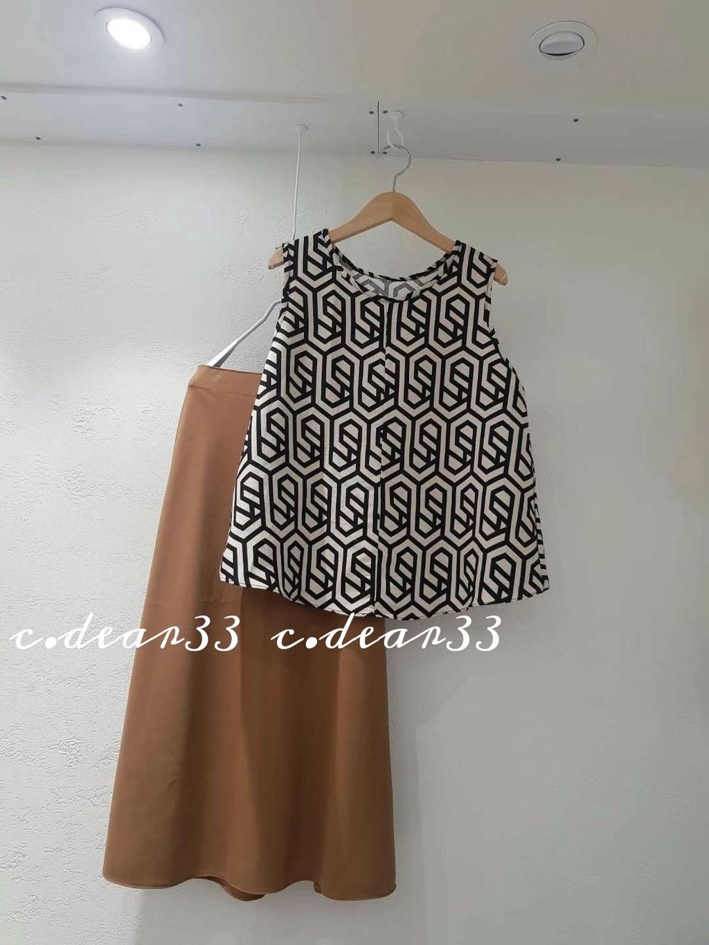 Picsart_23-06-28_08-54-29-877