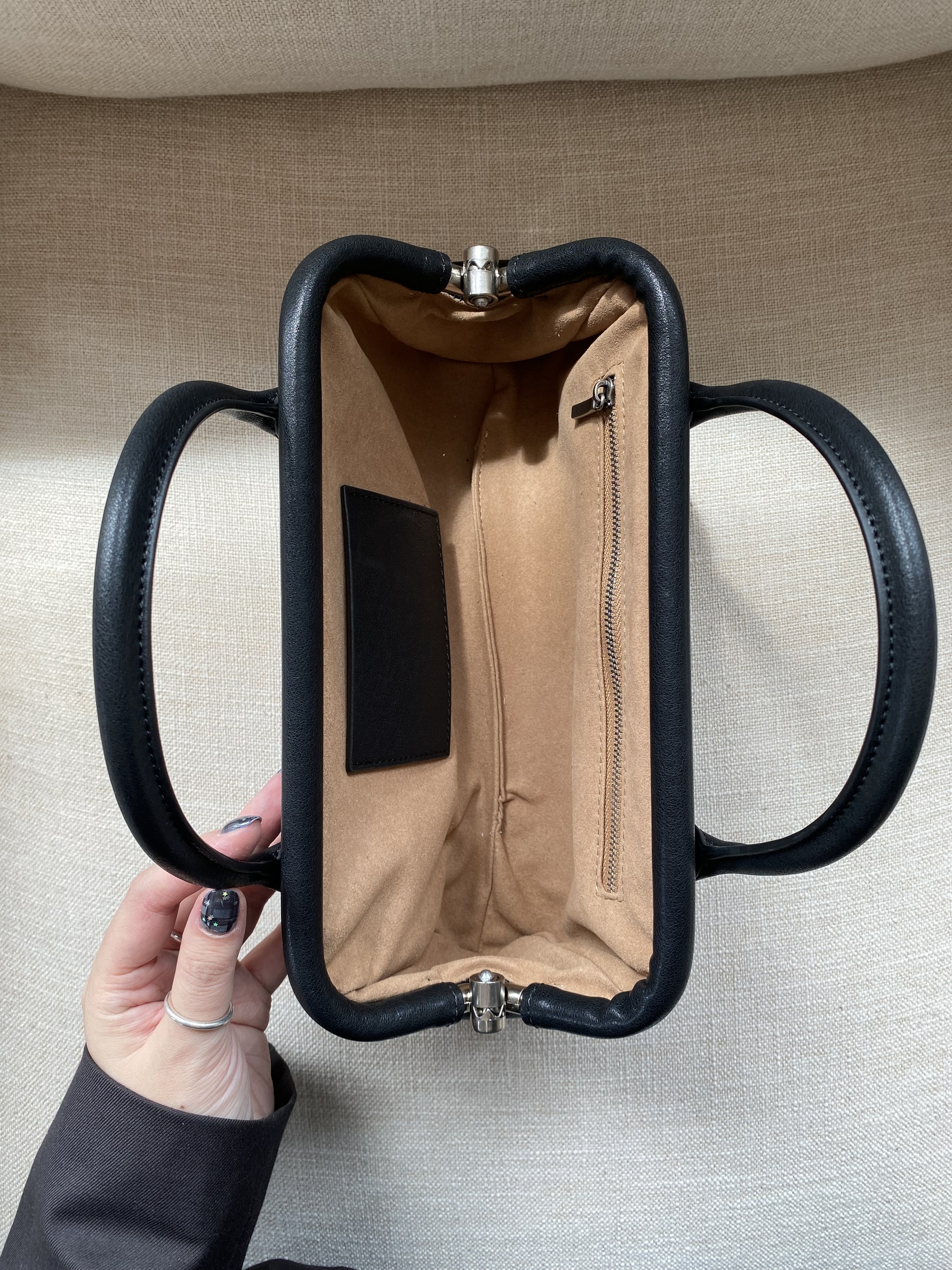 image_1A101885-FECB-454A-A236-3568813A7F60_1765534275