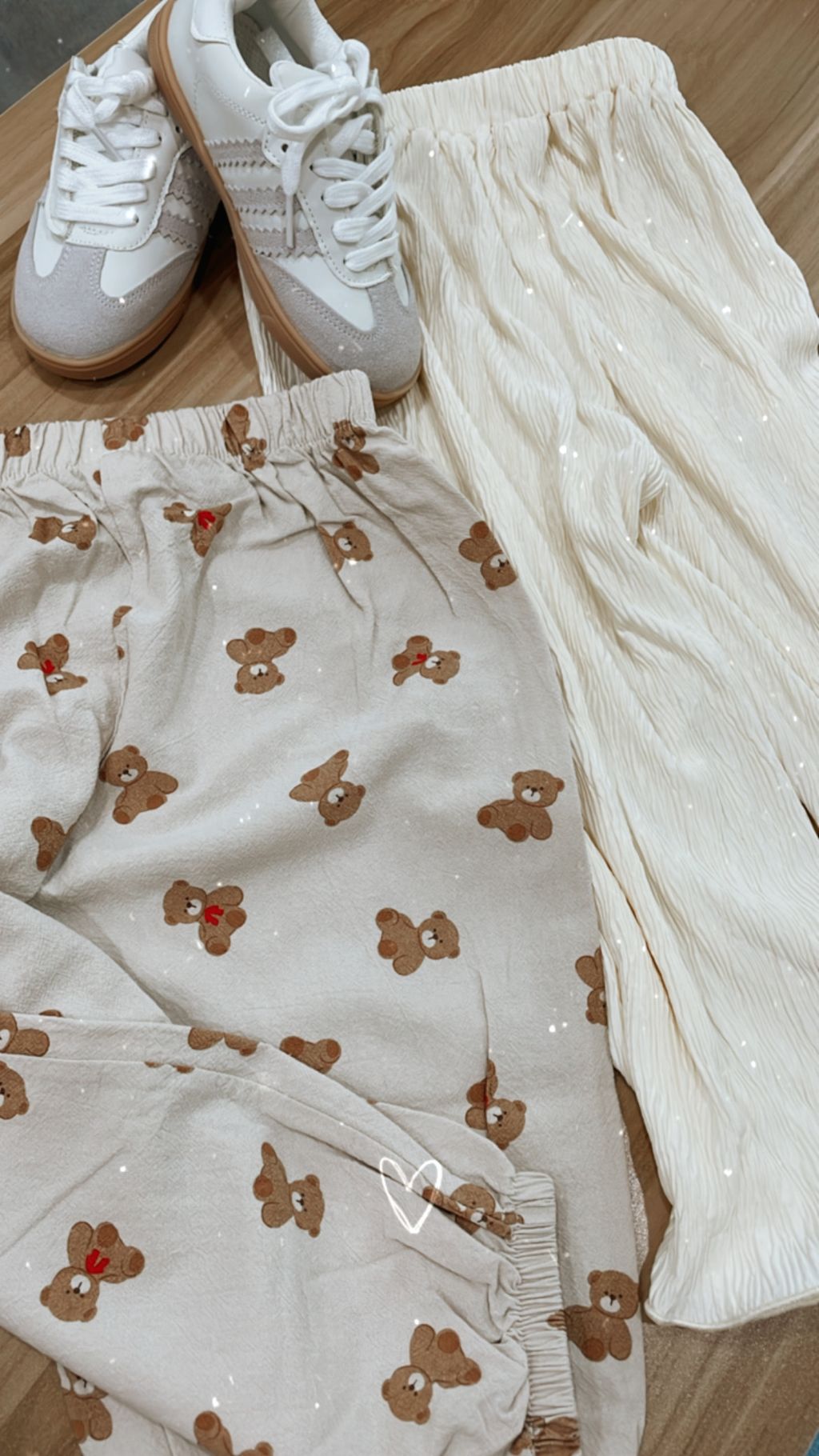 266905A7-261B-4DFB-A63D-052EF21E6DA5