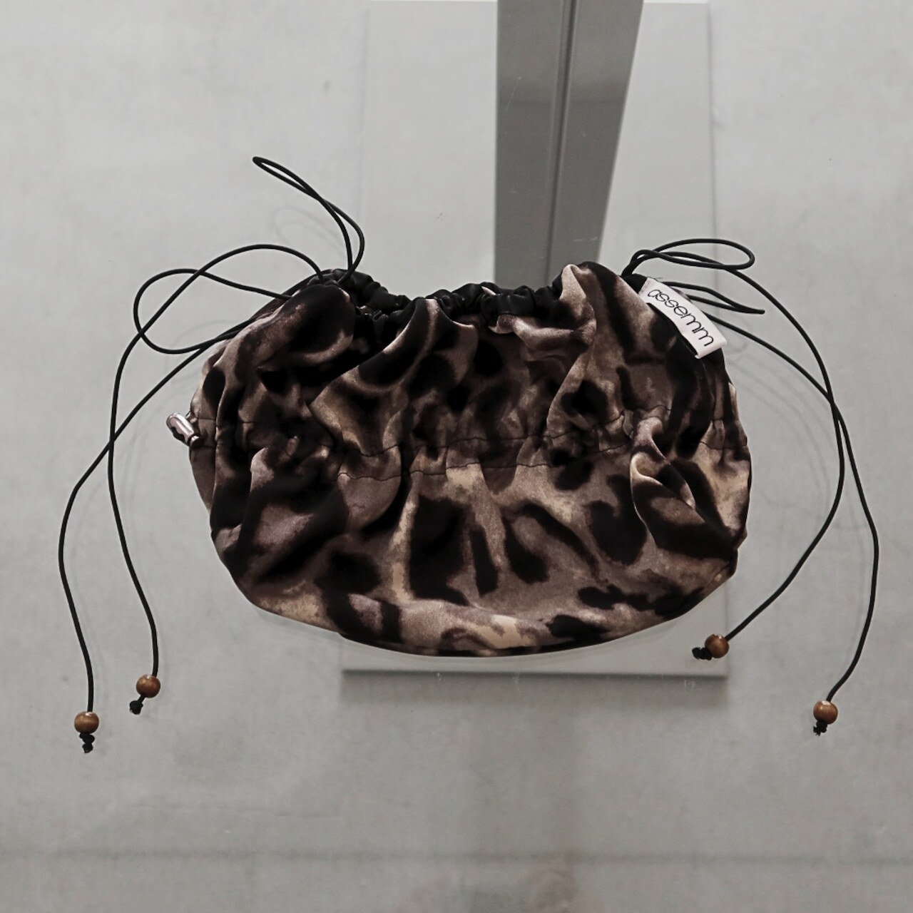08cea88e283ff2141df34562e592fc43.png