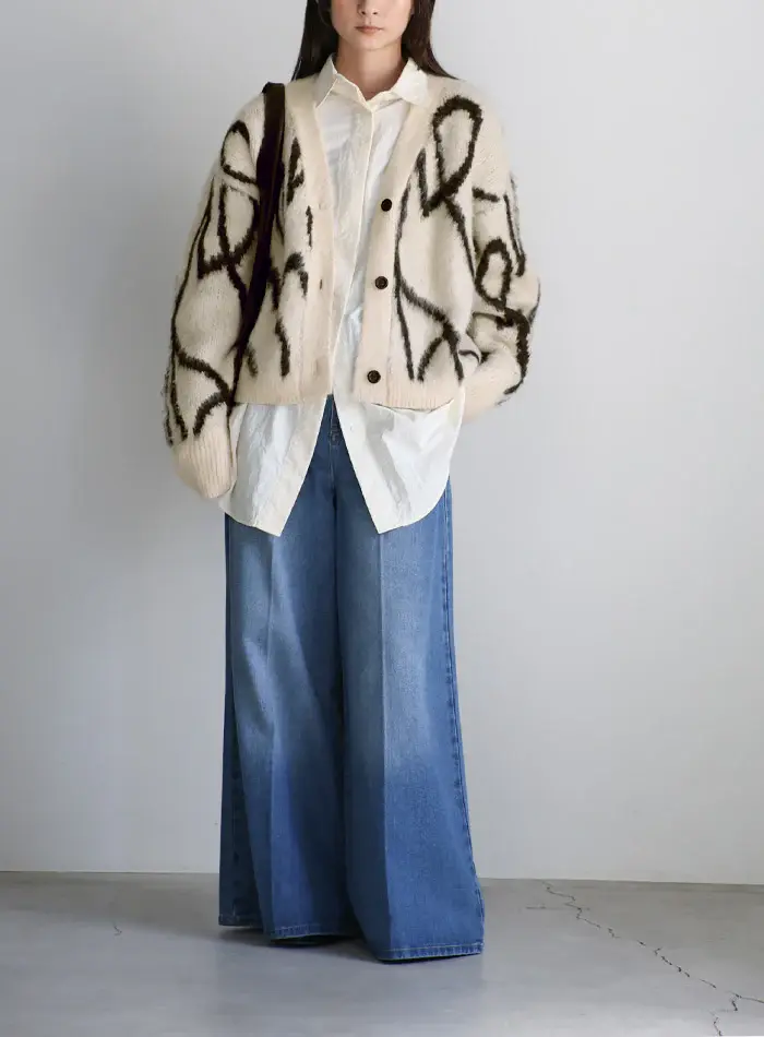 30001656-_-iv-02_700x950