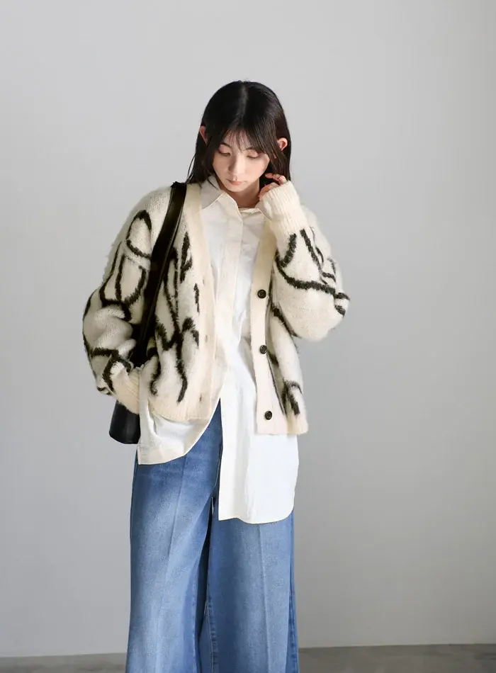 30001656-_-iv-05_700x950